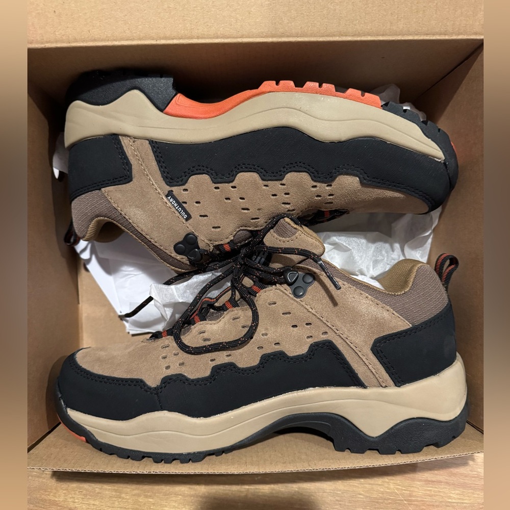 Men's Tan and Black Hikers